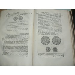 Mieris, F. van. HISTORI DER NEDERLANDSCHE VORSTEN. Dutch Historic Medals (and coins) 1351-1555.