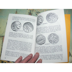 NP 60 J.R. de Mey- Chronologie des pharaons et numismatique d'Egypte. Numismatic pocket