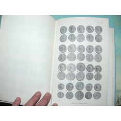 Robertson, Anne: ROMAN IMPERIAL COINS IN THE HUNTER COIN CABINET. Volume 4 Valerian I to Allectus