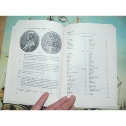 1982 (69) Jaarboek van het Koninklijk Nederlands Genootschap voor Munt- en Penningkunde.